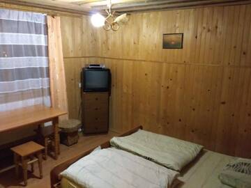 Фото номера Стандартный двухместный номер с 1 кроватью или 2 отдельными кроватями Гостевой дом Guest House Mandrivnyi г. Ясиня 9